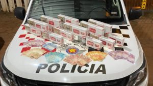 Cigarros contrabandeados são encontrados durante ocorrência de violência contra a mulher