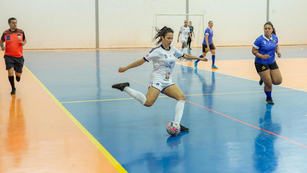 Futsal feminino de Botucatu joga Cintra Itaí pela Copa Estadual Paulista