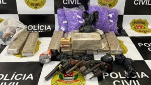 Polícia Civil detém trio com armas e drogas em Mogi Mirim