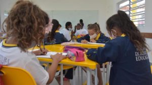 Residencial Caimã inaugura nova escola de tempo integral