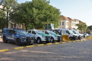 Botucatu recebe veículos para Saúde, Infraestrutura e Segurança do Governo do Estado