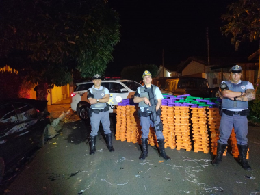 Polícia Rodoviária apreende 384 quilos de maconha em Chavantes