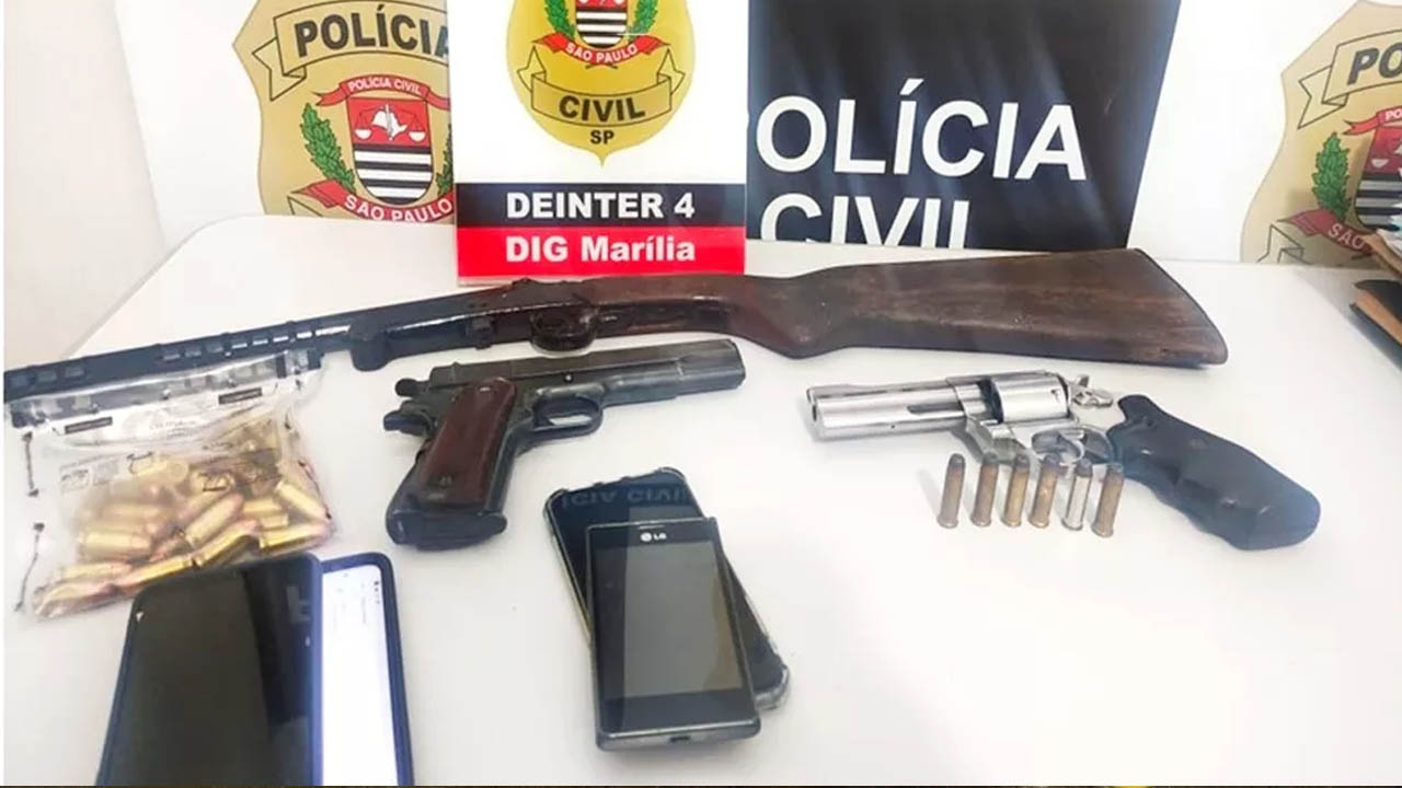 Polícia apreende armas durante investigações de suposta tentativa de homicídio de secretário em Marília