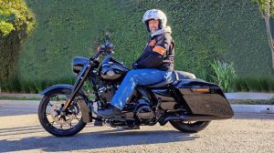 Harley-Davidson Road King Special:  andamos na "rainha da estrada"