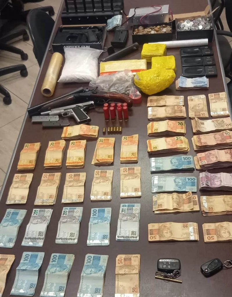 Gaeco prende quatro incluindo um ex policial em operacao contra trafico de drogas em Piracicaba