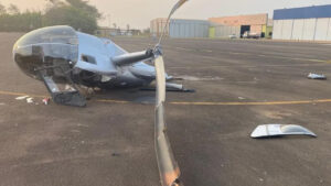 Helicóptero cai durante tentativa de pouso em aeroporto de Lençóis Paulista