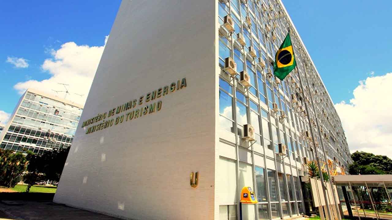 Ministério do Turismo contesta relatório de equipe de transição