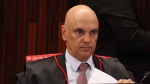 Moraes vota a favor da descriminalização do porte de maconha