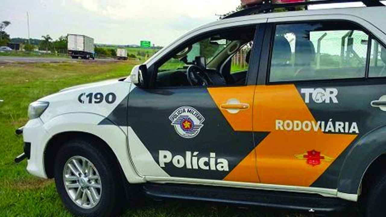 Polícia Militar Rodoviária apreende 1.614 tijolos de maconha em São Carlos