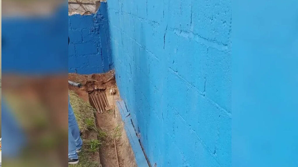 Crianca cai em tubulacao pluvial em escola de Votorantim