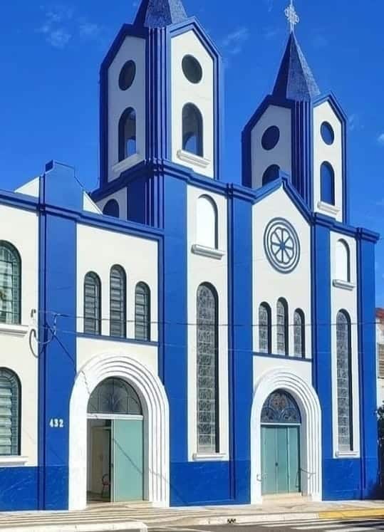 Igreja de Tupa e arrombada e ladroes levam R 20 mil