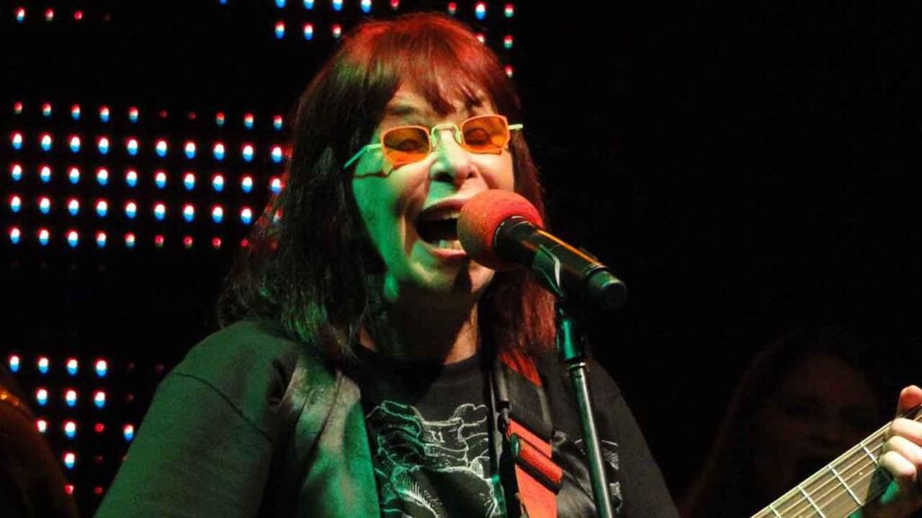 Aos 75 anos, morre em São Paulo a cantora Rita Lee