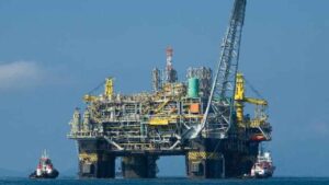 Nova plataforma de petróleo entrará em atividade no segundo semestre