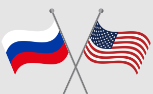 Rússia diz que EUA “brincam com fogo” em “guerra indireta” com Moscou